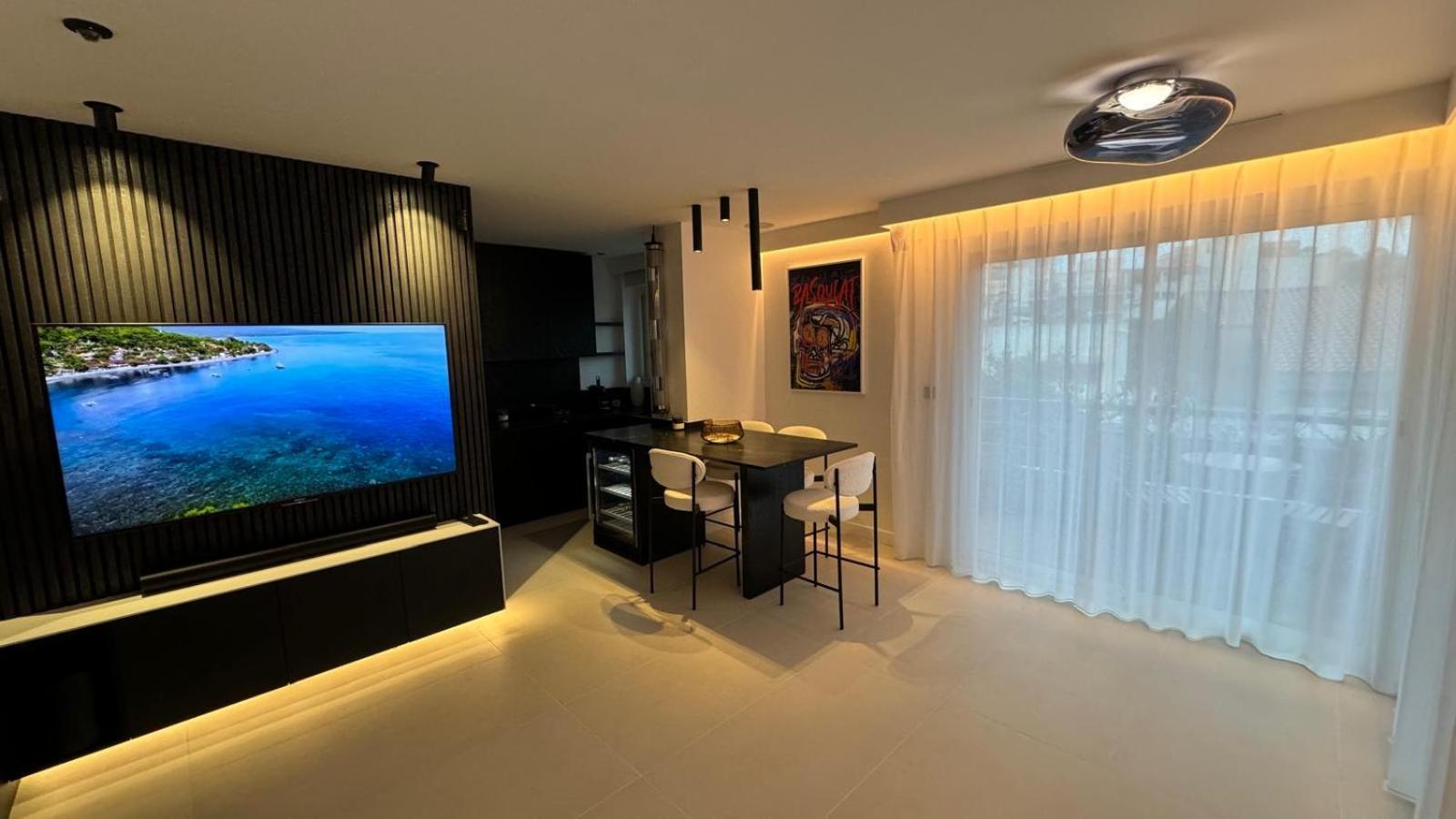 Appartement Luxueux Plein Centre De Cavalaire A 2Mn De La Plage 외부 사진