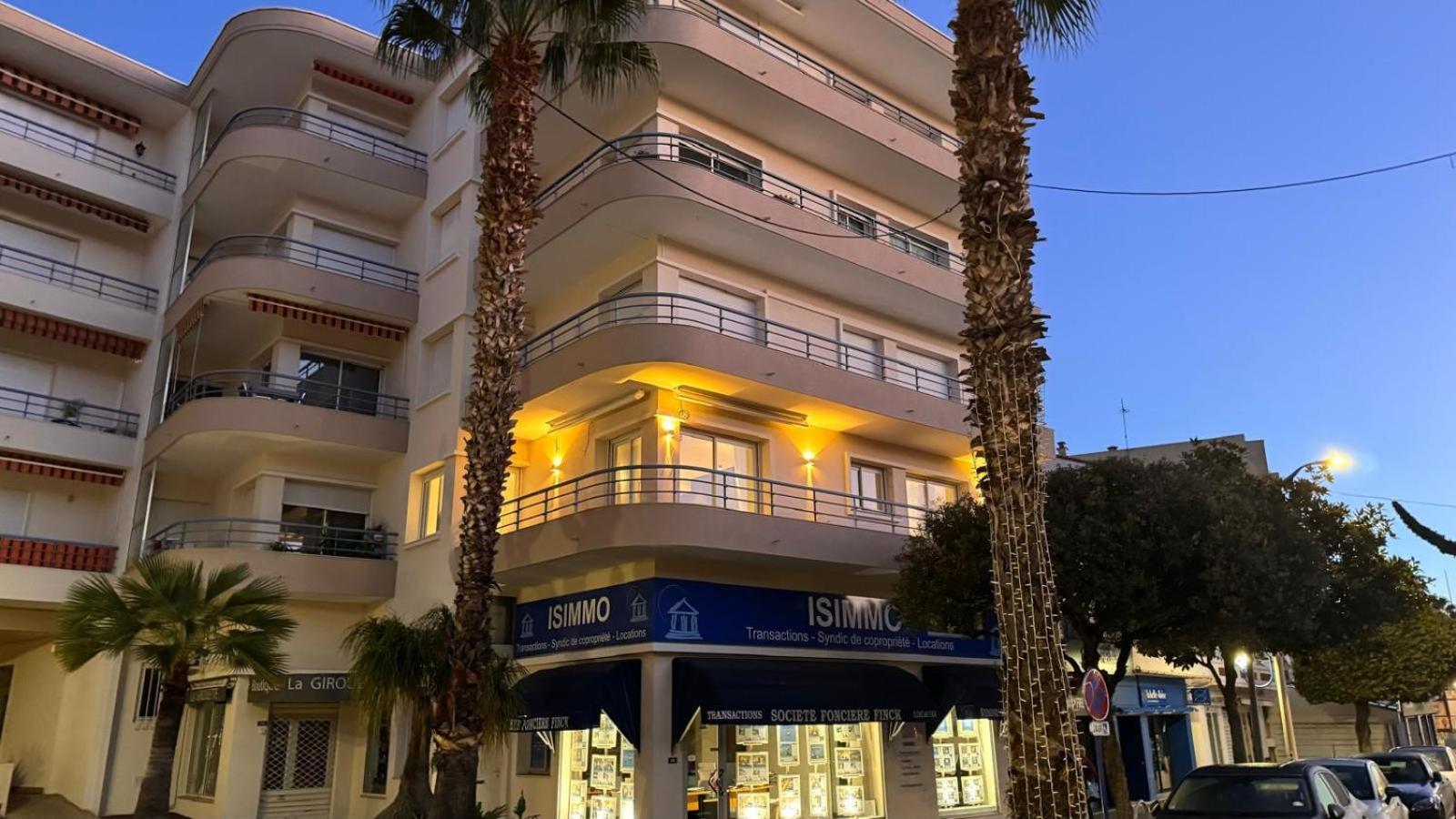 Appartement Luxueux Plein Centre De Cavalaire A 2Mn De La Plage 외부 사진